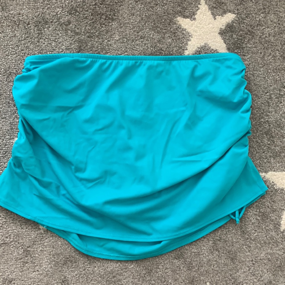 Swim skirt VENUS size Medium/8